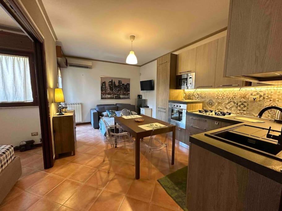 Apartment With Private Parking - Roma Est. Lunghezza Exterior photo